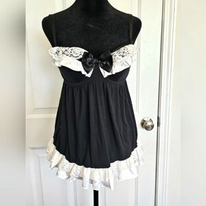 Victoria's Secret Black and White Corset size 36C Babydoll